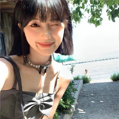 华颐:吞噬怪物的孩子